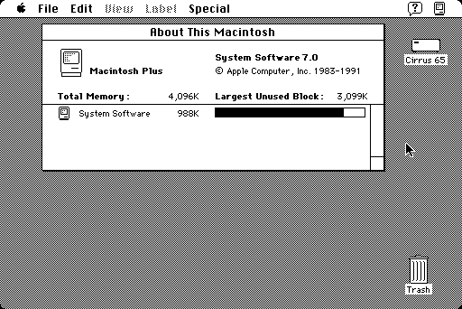 Système 7.0 en noir et blanc